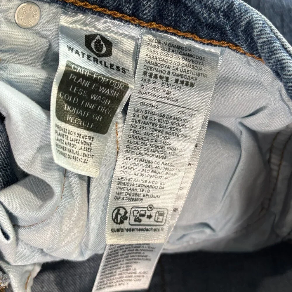 Levis 501 Red Tab Vintage Straight Leg Button Fly All Cotton Blue Jeans 31X30